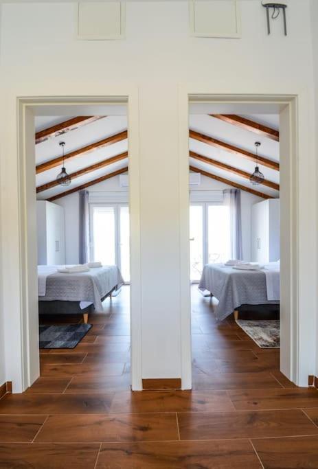 Villa With Amazing View And A Private Pool, Susnjar 1 Krusevo  ภายนอก รูปภาพ